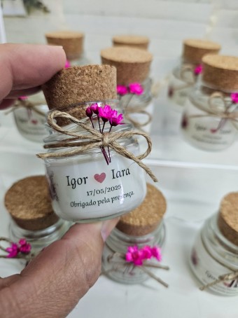Mini vela aromática lembrancinha - tampa Rolha  - 30 gramas - Personalizada
