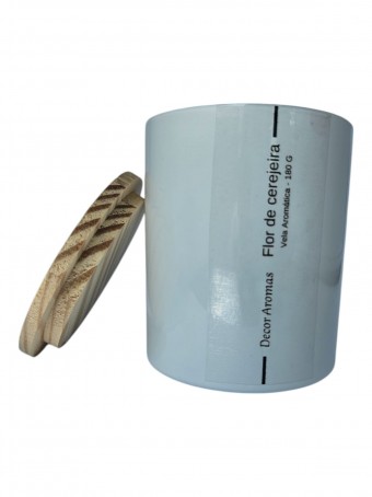 Vela Agata Flor de Cerejeira - 180 Gramas - com tampa Pinus